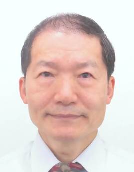 穿着衬衫的男人在微笑
描述已自动生成